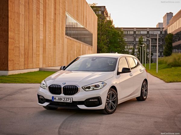 Giá xe BMW 1 Series lăn bánh