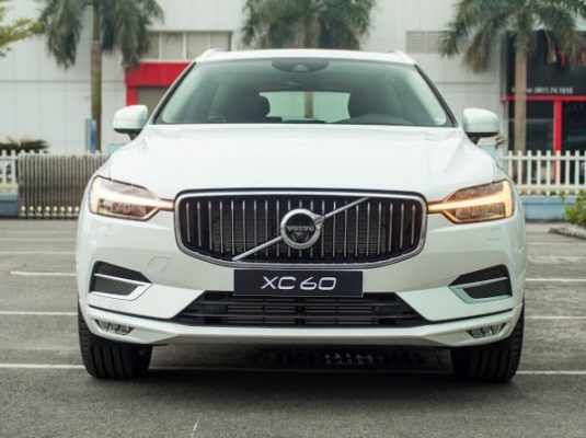 Cận cảnh Volvo XC60 RDesign 2021 giá 2190 tỷ đồng