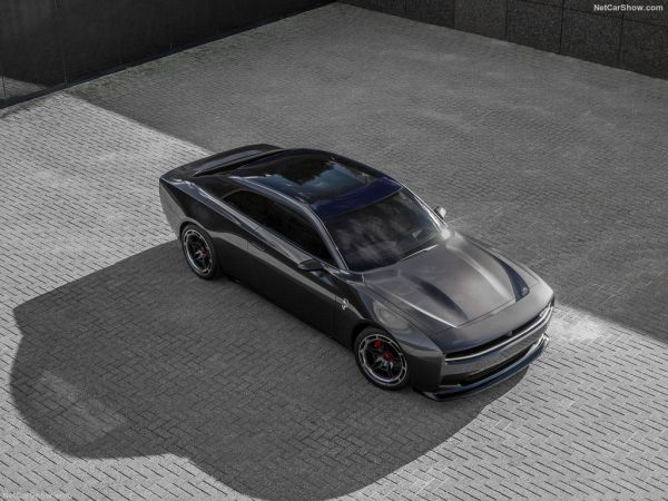 Dodge Charger Daytona SRT 2023: Giá lăn bánh, Hình ảnh