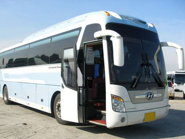 Chia sẻ hơn 97 xe khách hyundai 45 chỗ mới nhất  daotaonec