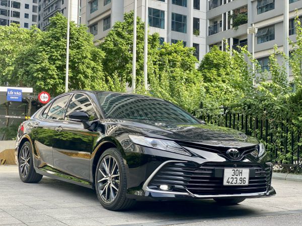Giá xe Toyota Camry 2023 tại Toyota Bắc Ninh