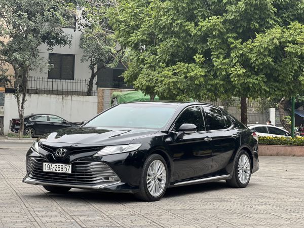 Camry 25Q 2015  Toyota Camry cũ 2015  LH 0917725555 Song Thảo   YouTube