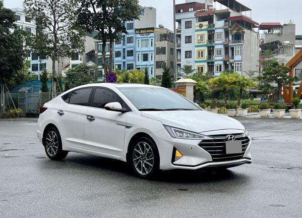 Hyundai Elantra 2023 Giá xe lăn bánh trả góp ưu đãi  Kênh xe Hyundai
